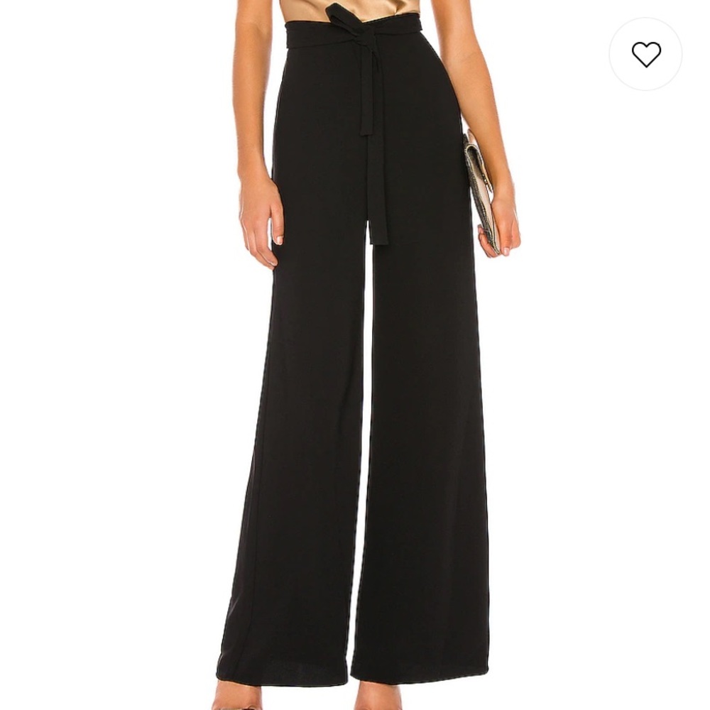 Amanda Uprichard Ariya Pant